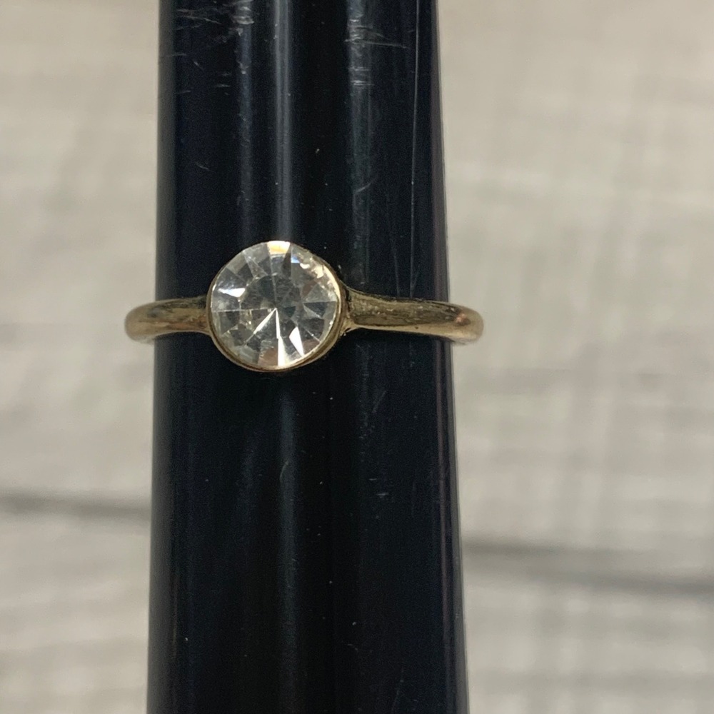 Gold Tone Round Clear Crystal Bezel Set Solitaire Stacking Ring Size 6.25